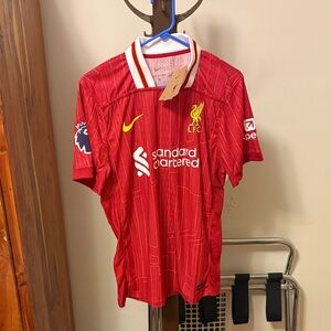 NWT Nike Liverpool Chiesa (no. 14) jersey, XL